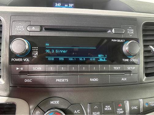 2013 Toyota Sienna XLE