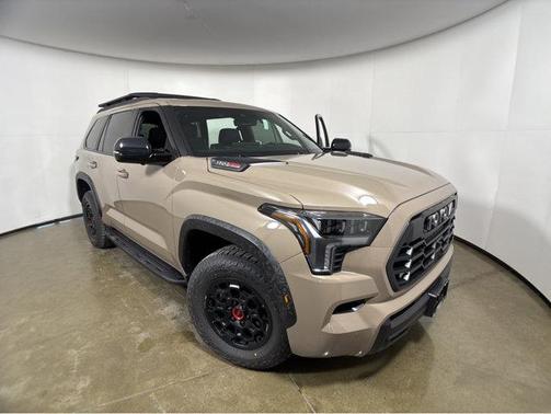 2025 Toyota Sequoia Base