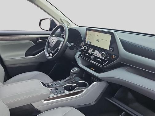 2024 Toyota Highlander Limited