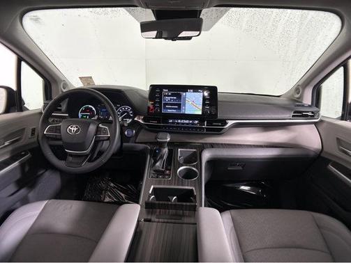 2024 Toyota Sienna Limited