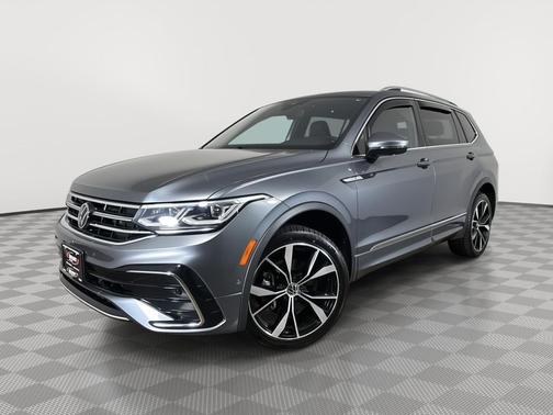 Platinum Gray Metallic 2022 Volkswagen Tiguan 2.0T SEL R-Line 4MOTION