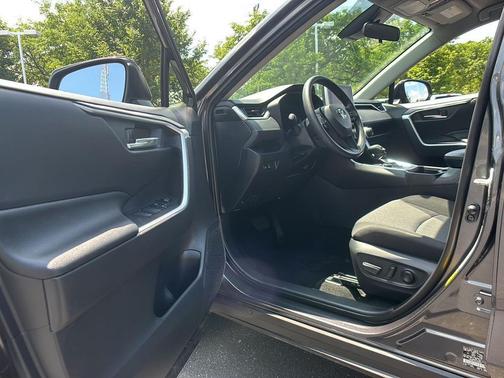Magnetic Gray Metallic 2025 Toyota RAV4 Hybrid XLE