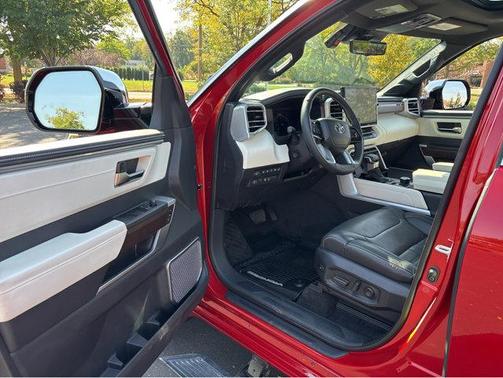 2024 Toyota Sequoia Capstone