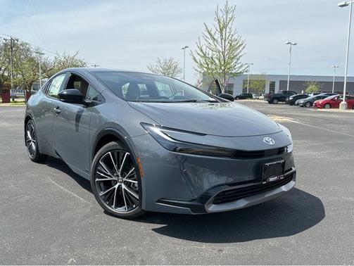 2025 Toyota Prius XLE