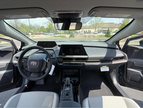 2025 Toyota Prius XLE