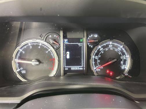 Classic Silver Metallic 2022 Toyota 4Runner TRD Off Road Premium