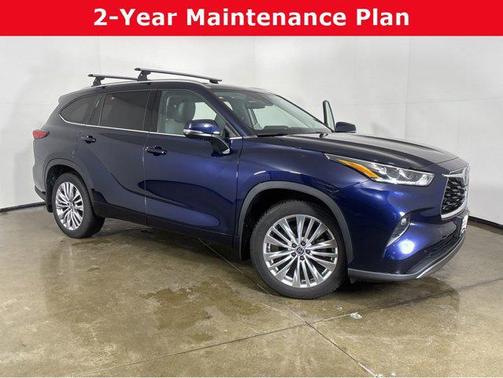 2023 Toyota Highlander Platinum