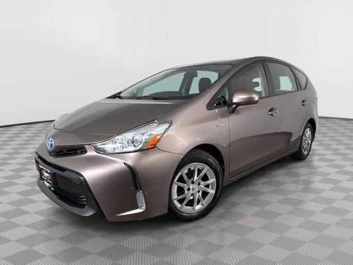 Toasted Walnut Pearl 2016 Toyota Prius v Three