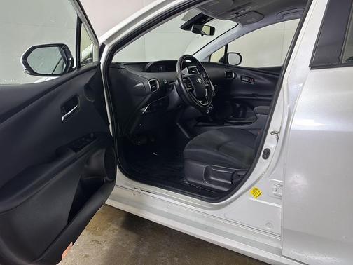 2020 Toyota Prius Prime LE