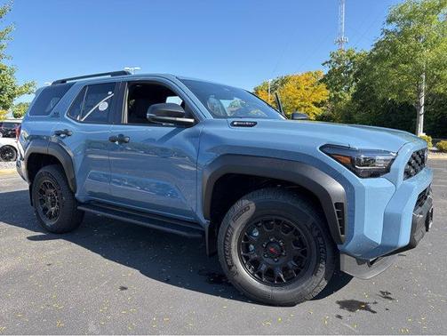 2025 Toyota 4Runner TRD Off Road