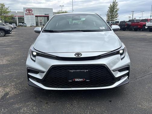Classic Silver Metallic 2026 Toyota Corolla SE
