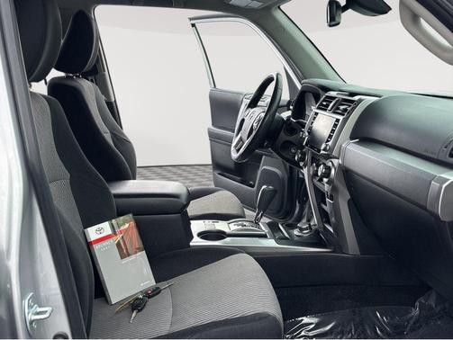 Classic Silver Metallic 2021 Toyota 4Runner SR5