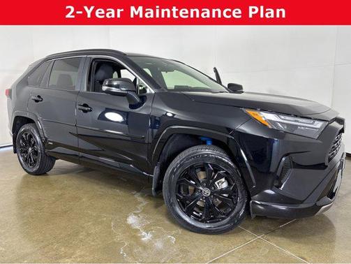 2022 Toyota RAV4 Hybrid SE