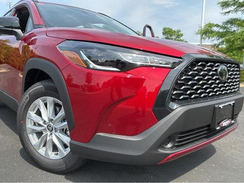 2025 Toyota Corolla Cross LE
