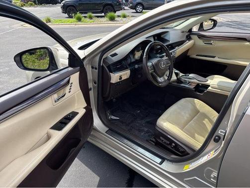 2017 Lexus ES 350 Base