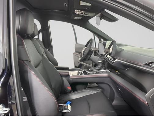 2025 Toyota Sienna XSE 7 Passenger