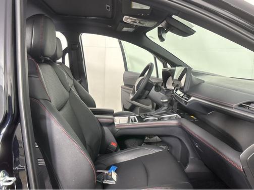 2025 Toyota Sienna XSE 7 Passenger