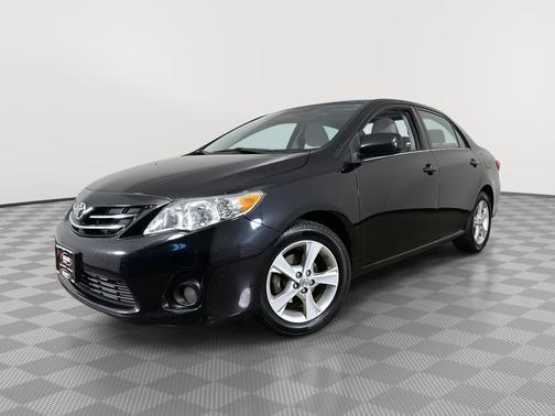 Black Sand Pearl 2013 Toyota Corolla LE