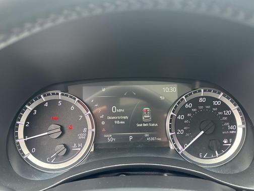 Magnetic Gray Metallic 2023 Toyota Highlander XLE