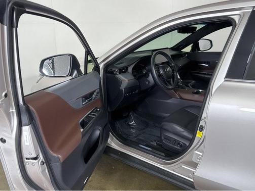 2022 Toyota Venza Limited