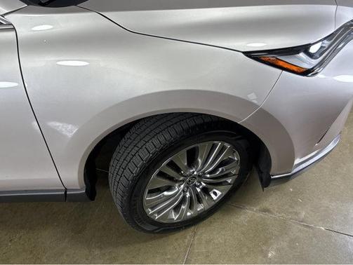 2022 Toyota Venza Limited