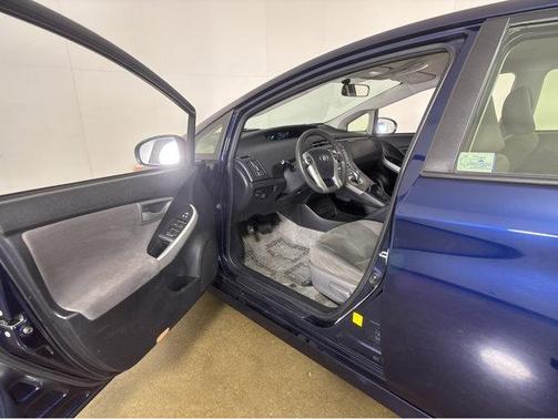 2014 Toyota Prius Three