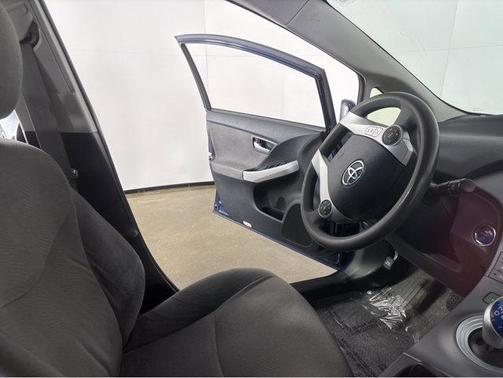 2014 Toyota Prius Three