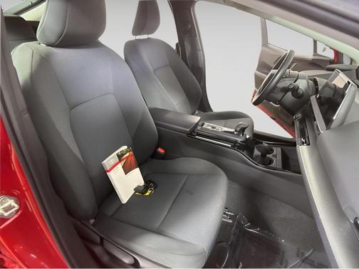 2023 Toyota Prius LE