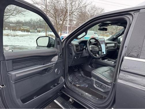 2022 Ford Expedition Max Platinum