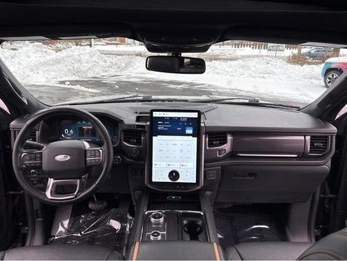 2022 Ford Expedition Max Platinum