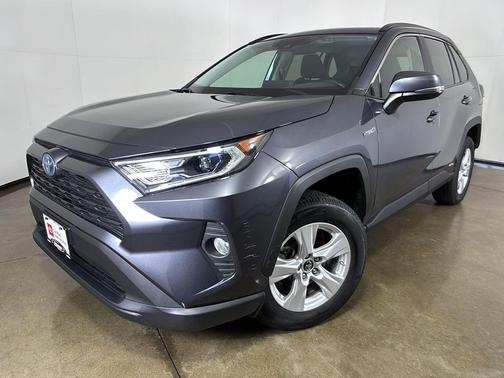 Magnetic Gray Metallic 2019 Toyota RAV4 Hybrid XLE