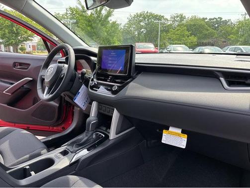 2025 Toyota Corolla Cross LE