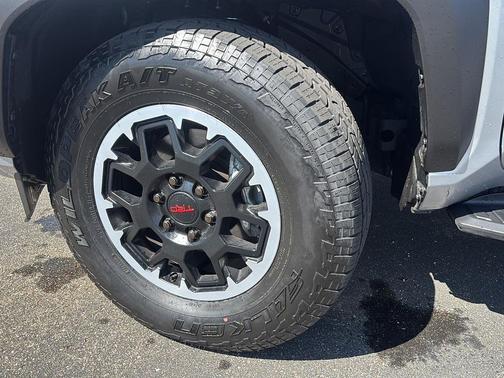 Cutting Edge 2025 Toyota 4Runner TRD Off Road Premium