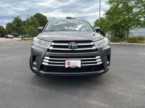 Predawn Gray Mica 2018 Toyota Highlander Hybrid XLE