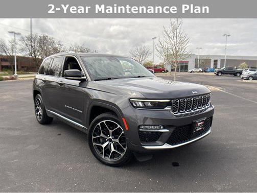 2022 Jeep Grand Cherokee Summit