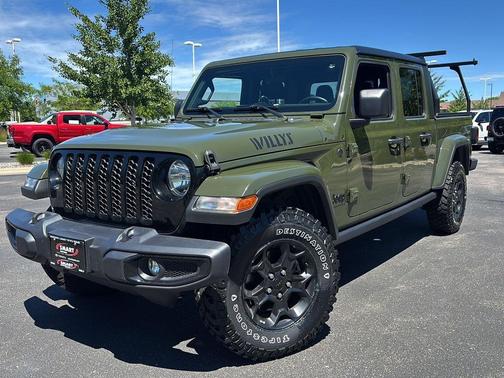 Sarge Green Clearcoat 2023 Jeep Gladiator Sport