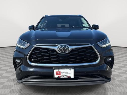 Midnight Black Metallic 2020 Toyota Highlander Limited