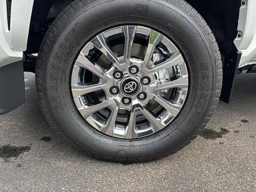 Wind Chill Pearl 2026 Toyota Tacoma Limited