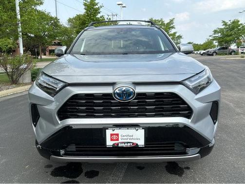 2024 Toyota RAV4 Hybrid SE