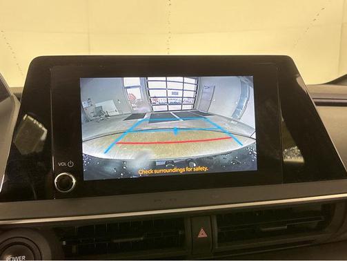 2023 Toyota Prius LE