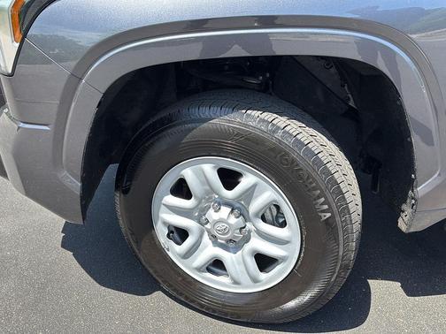 Magnetic Gray Metallic 2024 Toyota Tundra SR
