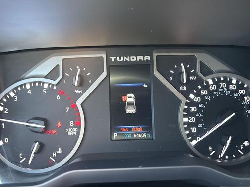 Magnetic Gray Metallic 2024 Toyota Tundra SR