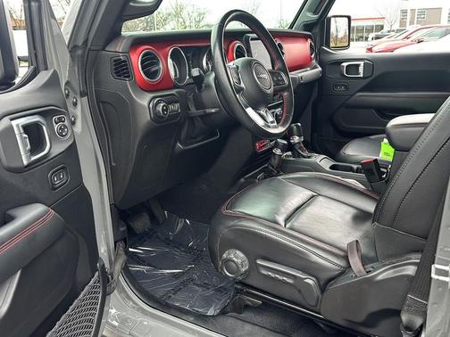 Granite Crystal Metallic Clearcoat 2020 Jeep Gladiator Rubicon