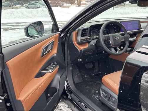 2026 Toyota Crown Signia XLE