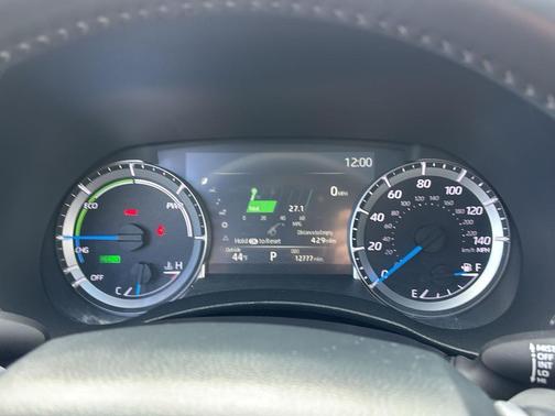 2025 Toyota Highlander Hybrid XLE