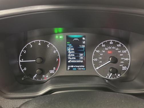 Classic Silver Metallic 2024 Toyota Corolla SE