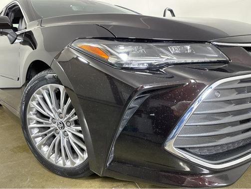 2022 Toyota Avalon Limited
