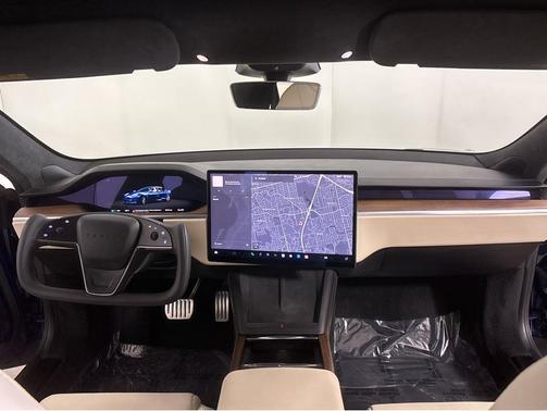 2022 Tesla Model S Base