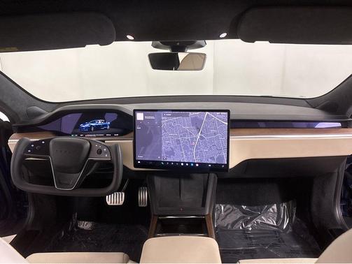 2022 Tesla Model S Base