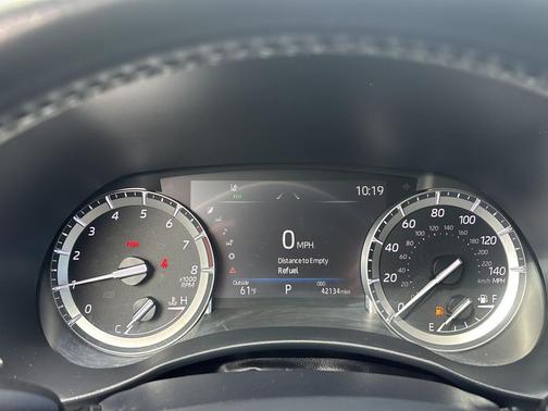 Magnetic Gray Metallic 2022 Toyota Highlander XLE